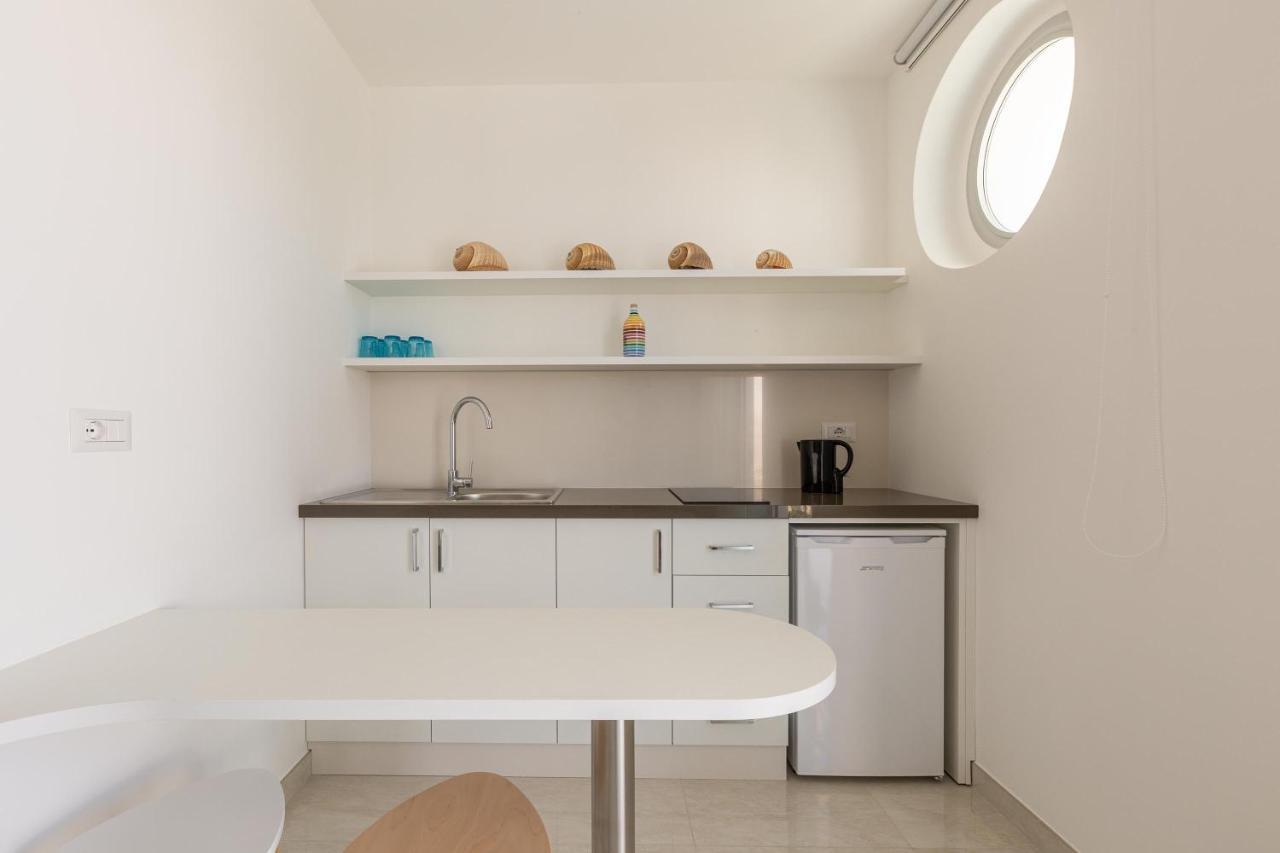 Stella del Mare Residence by BarbarHouse Torre Pali Exterior foto