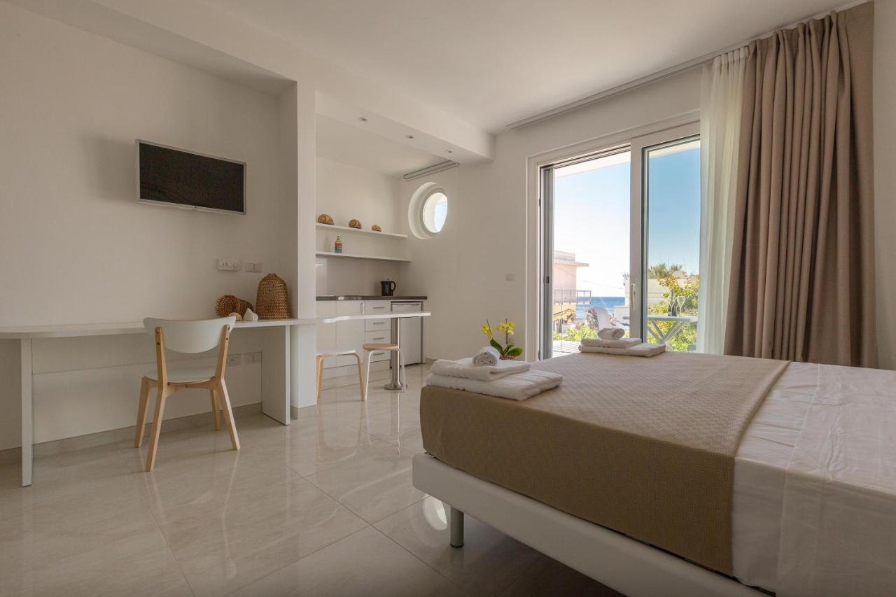 Stella del Mare Residence by BarbarHouse Torre Pali Exterior foto
